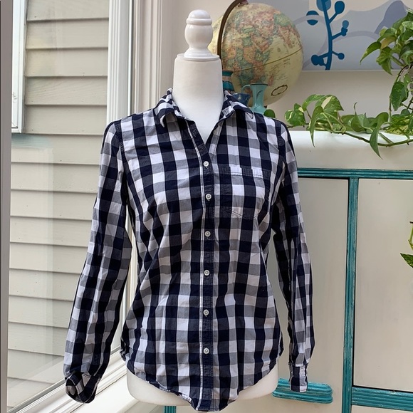 Banana Republic Navy and White Checkered Button-Down Shirt, Business Casual - Picture 1 of 8